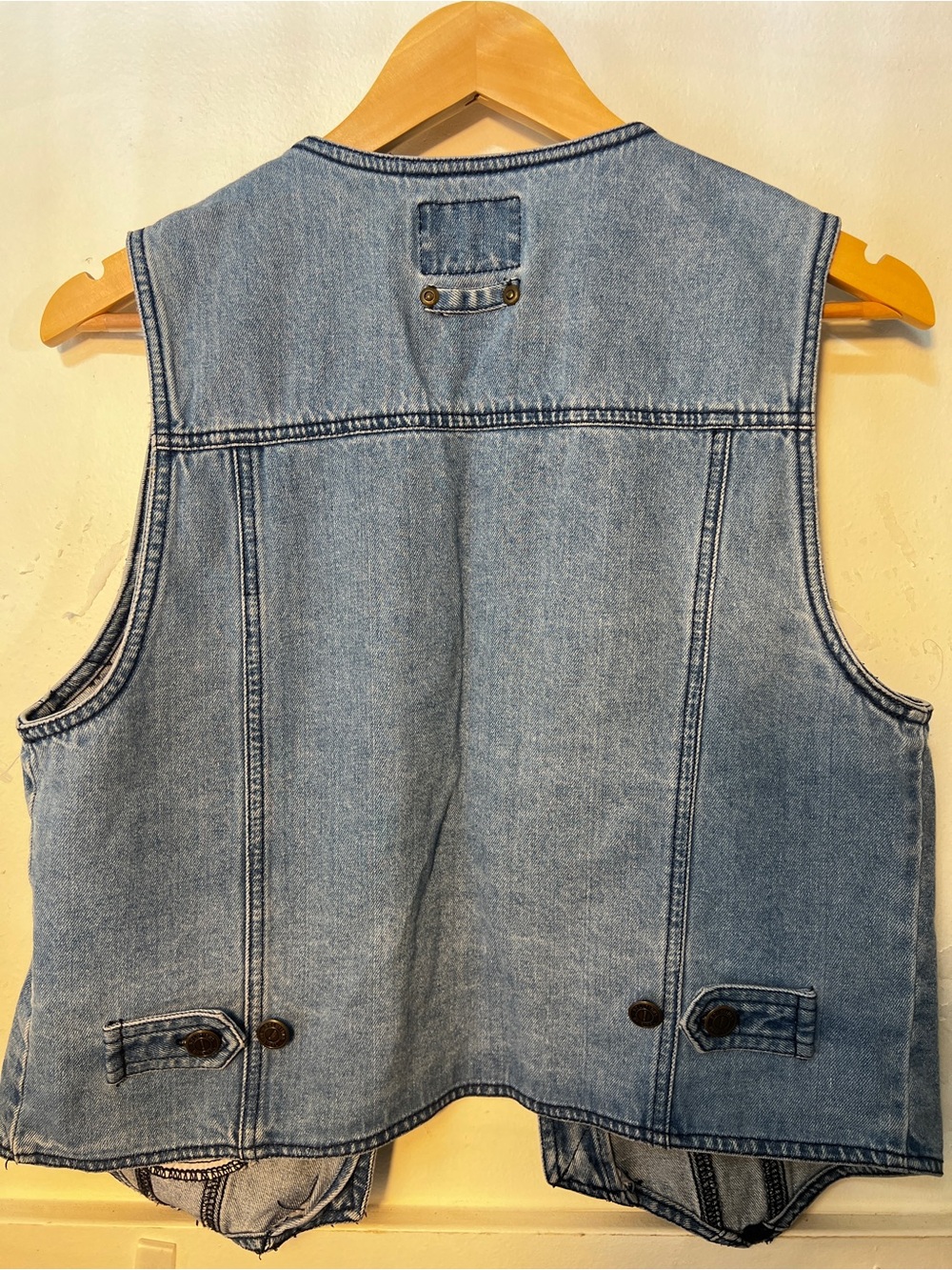 Jeans Subcategory - Picture 3 of 3